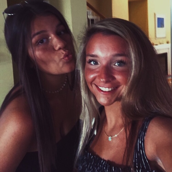 Meet your Posher, Reagan - Picture 1 of 1